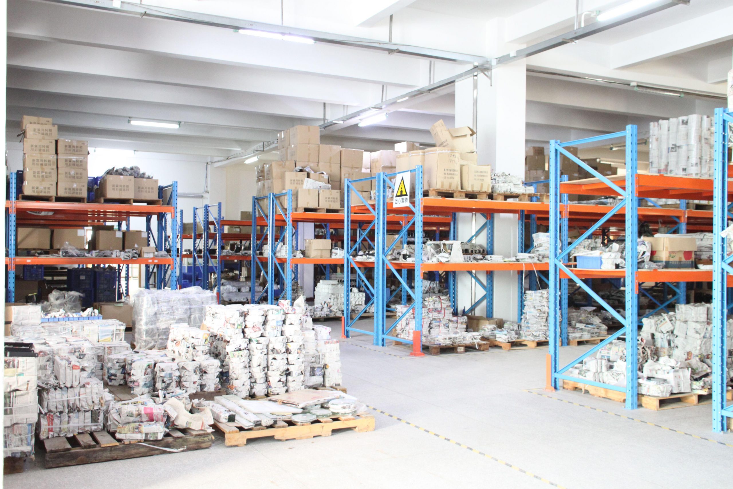 e7c90d37-353a-4b82-ad63-7368b1475fca